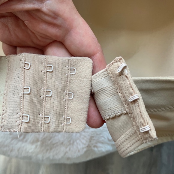 Fantasie Women’s Smoothing Strapless Bra - Picture 6 of 8